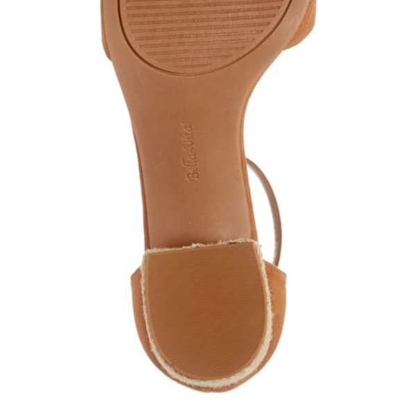 NEW IN BOX BELLA VITA FABLE SANDAL - Picture 5 of 6
